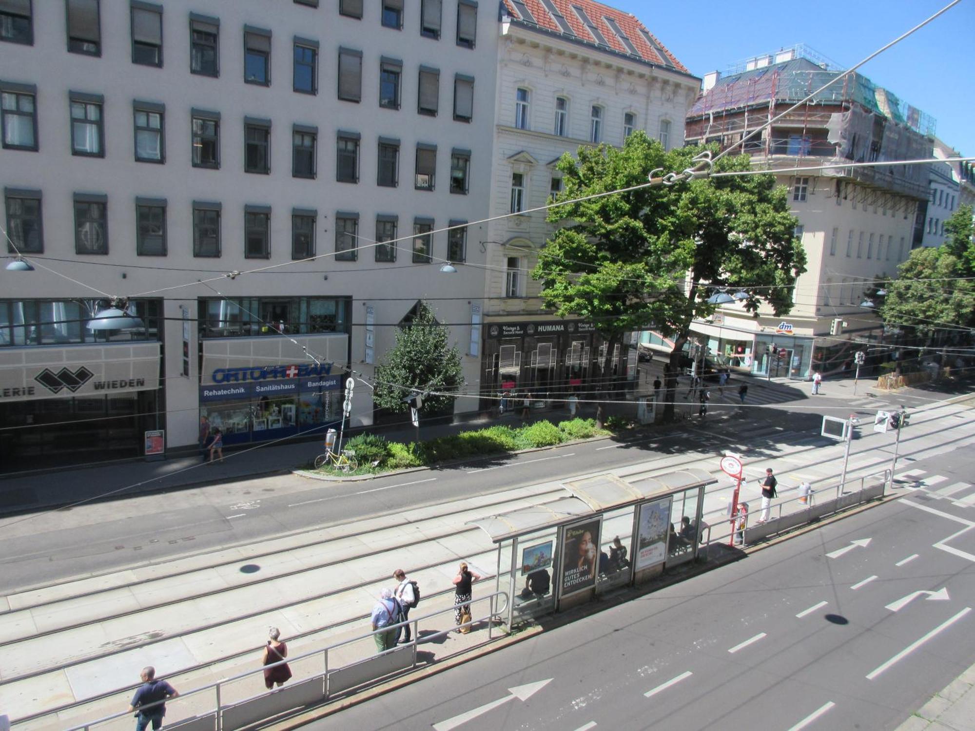 Attaché 3* Vienna