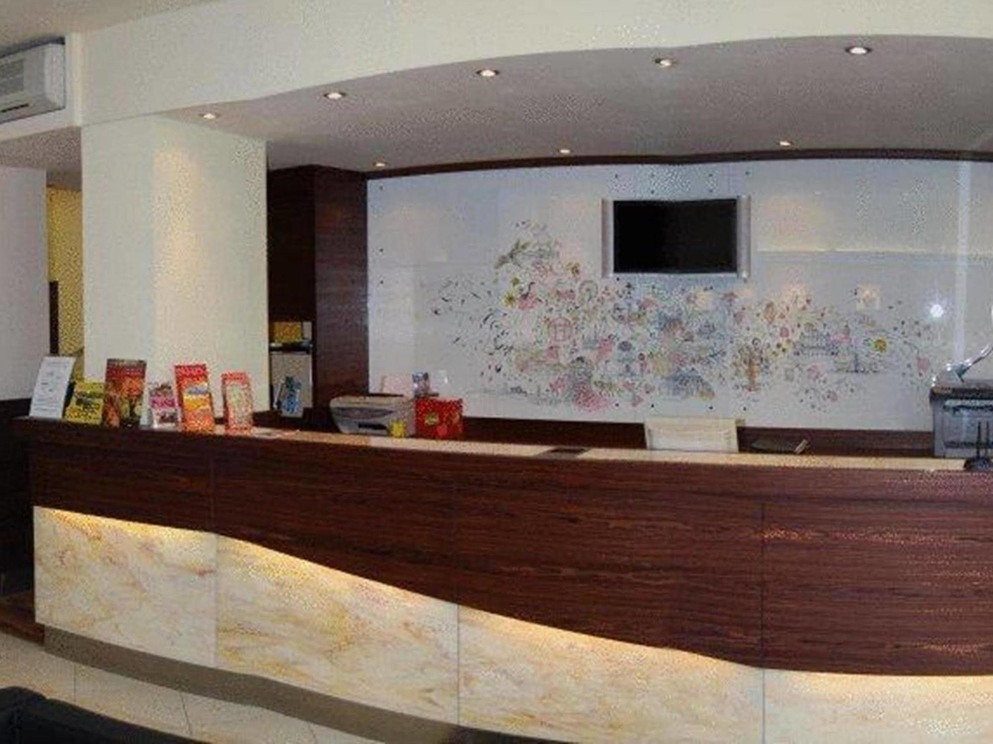 Attaché 3* Vienna